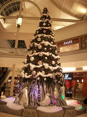 It's starting to look a lot like Christmas