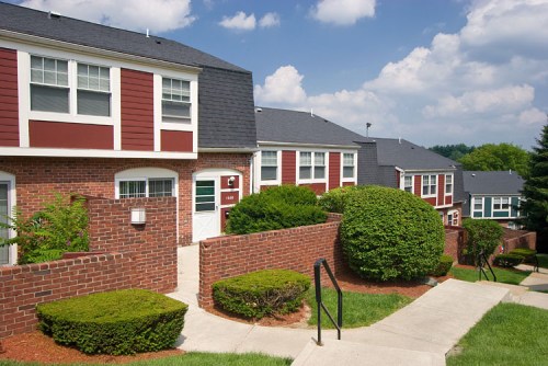 Townhouse apartments in Waltham, Mass.